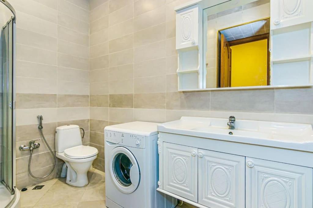 Amazing Apartment in Targovu
