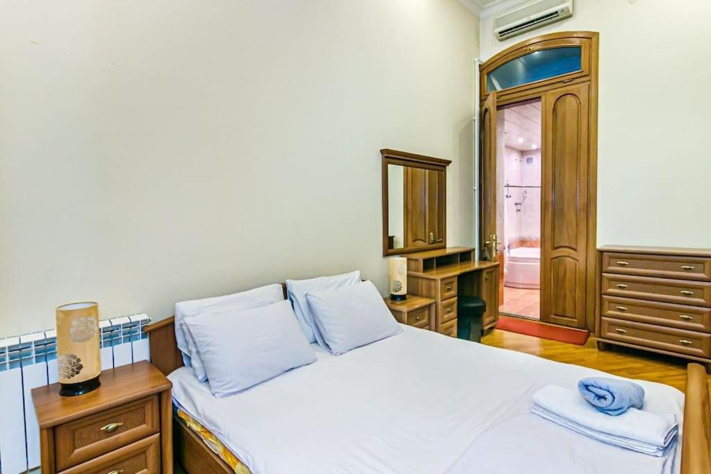 Amazing Apartment in Targovu