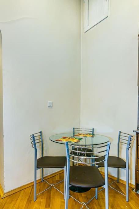 Amazing Apartment in Targovu