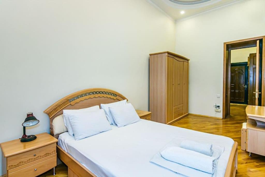 Amazing Apartment in Targovu