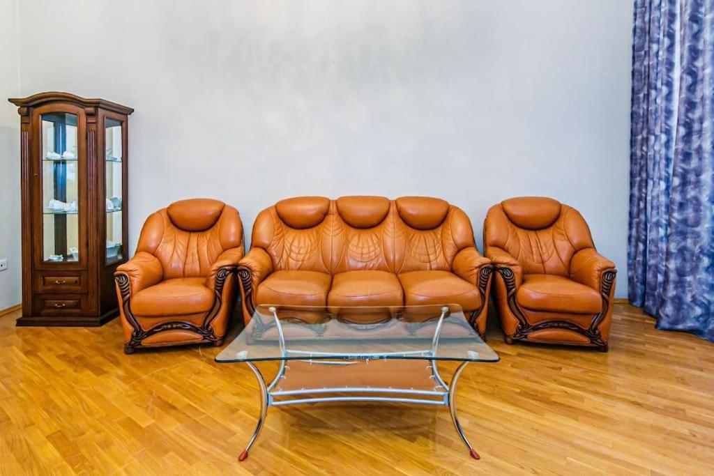 Amazing Apartment in Targovu
