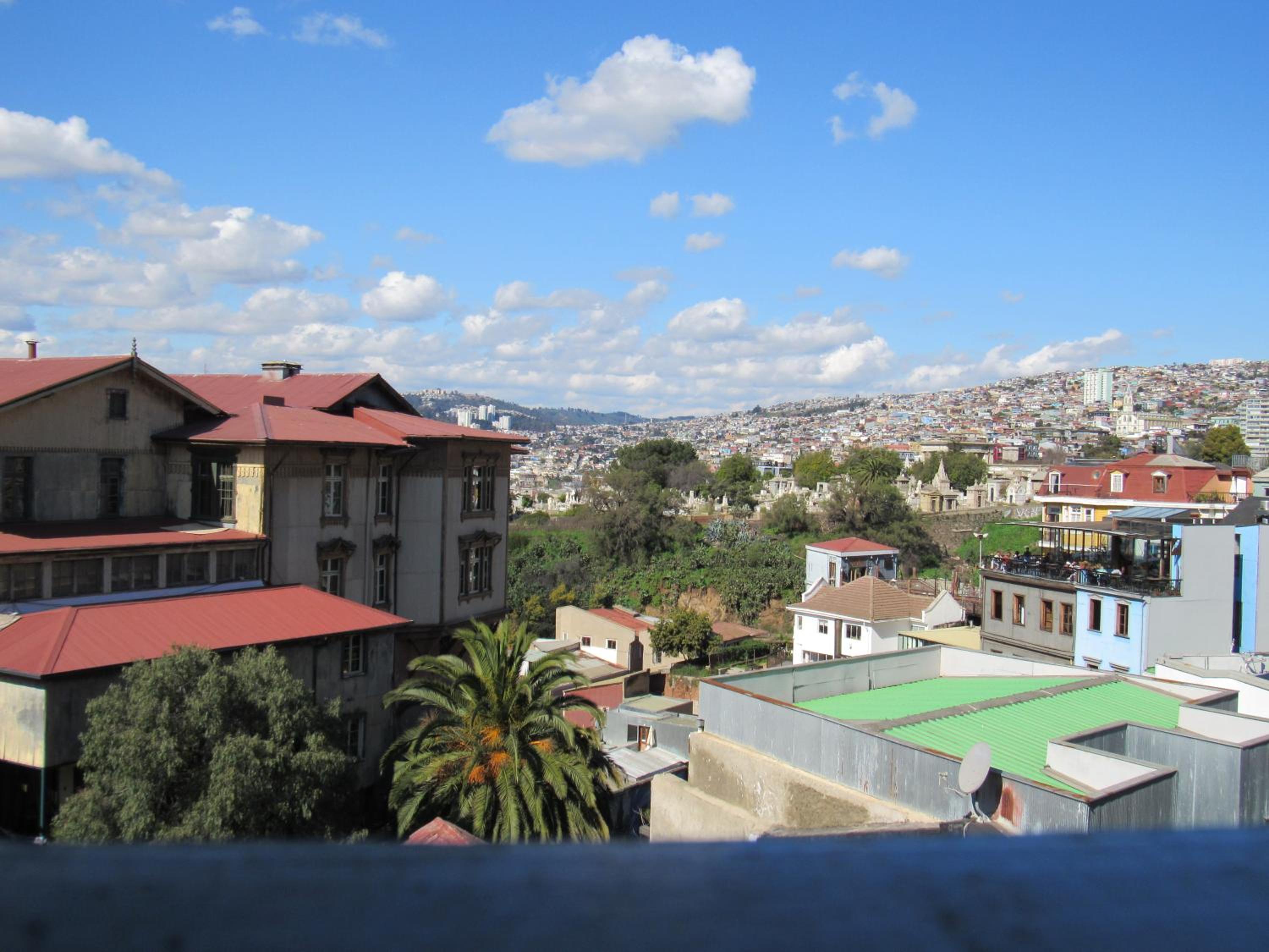 Valparadise Hostel