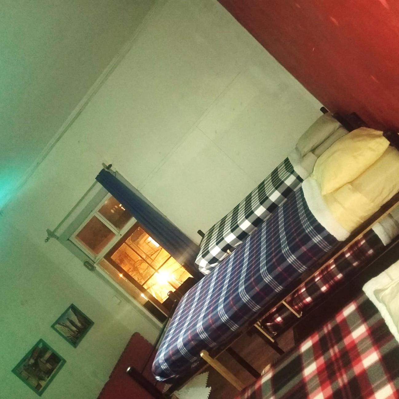 Valparadise Hostel