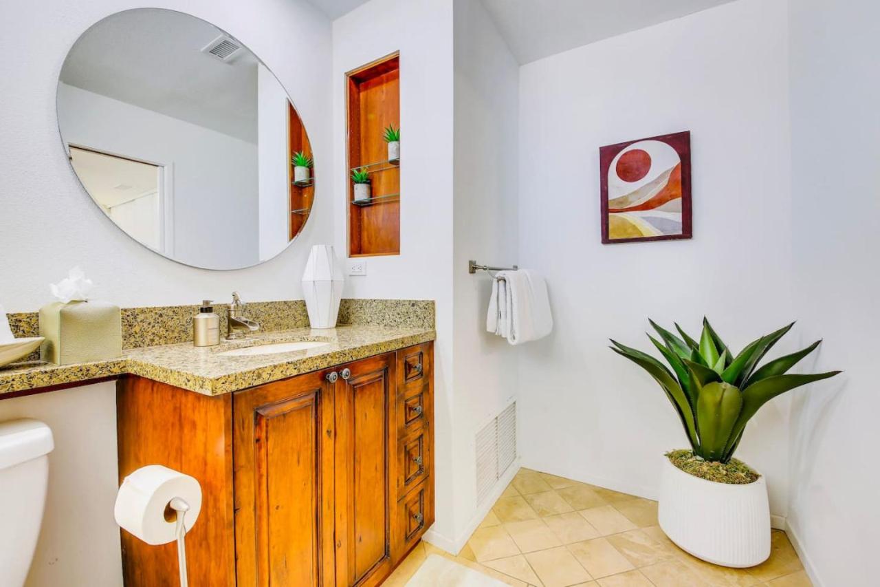 Barefoot Bungalow