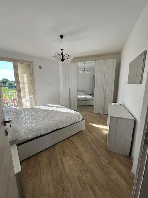 Casa vacanze Il Glicine view 5