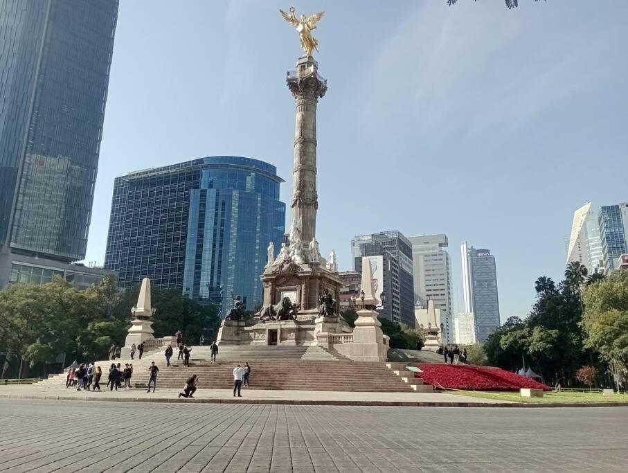 Suite con lunas y Sol del Río Amazonas, por Reforma 222 view 4