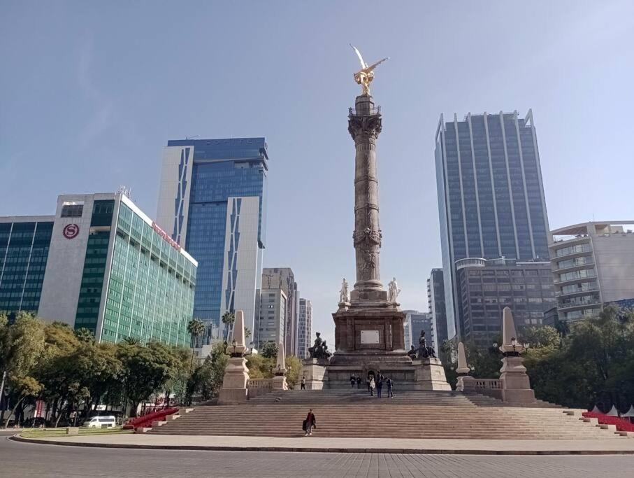 Suite con lunas y Sol del Río Amazonas, por Reforma 222 view 3