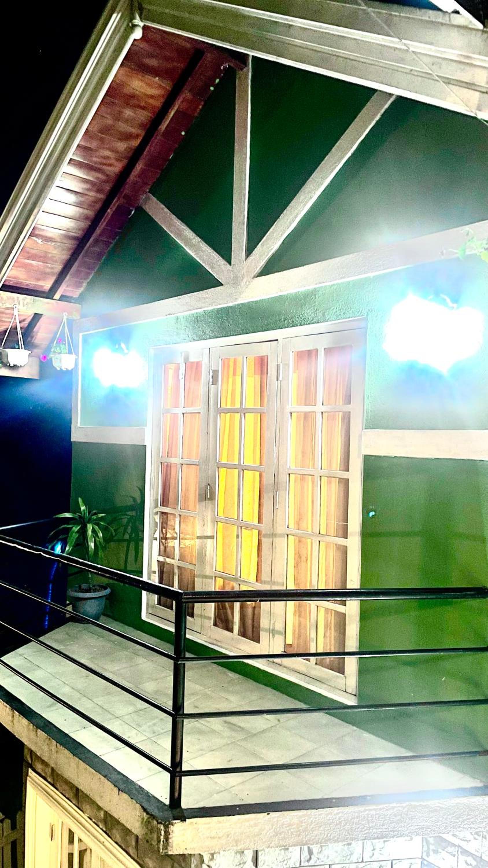 Maha Royal Hotel
