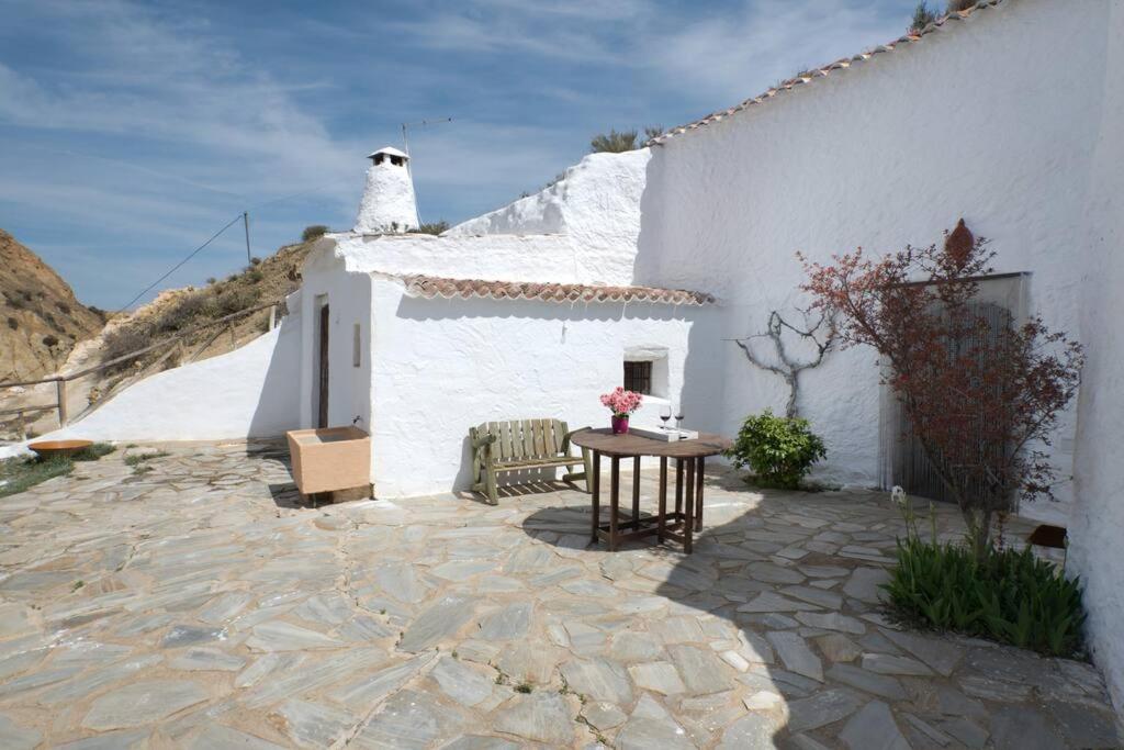 RentitSpain - Guadix - Cueva Oliva Relax e Historia entre las Montañas