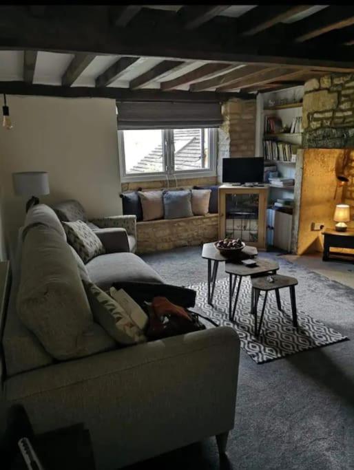 Holland Cottage