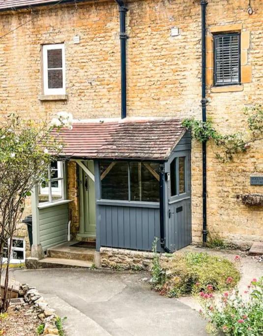Holland Cottage