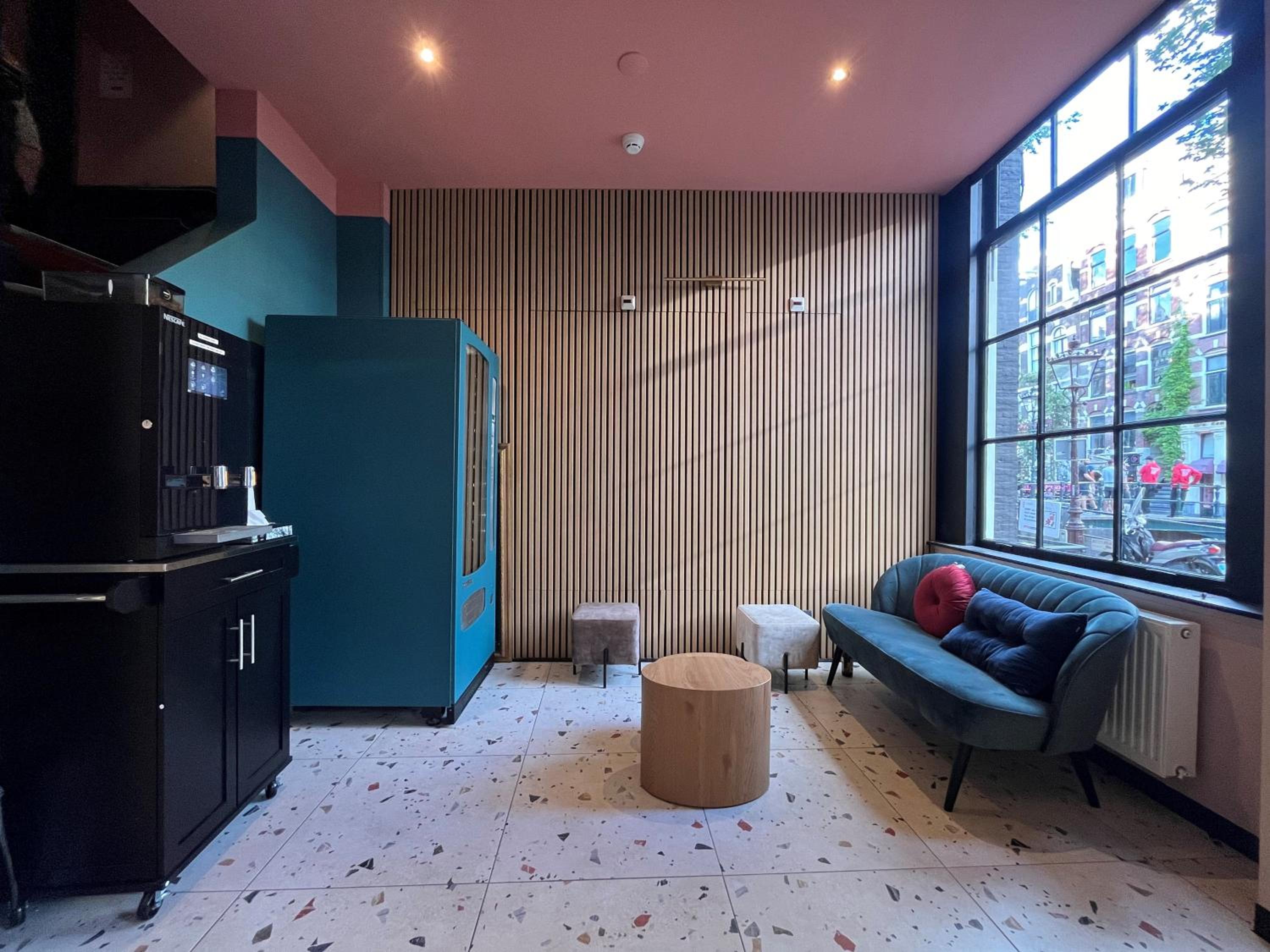 Heart of Amsterdam Hostel