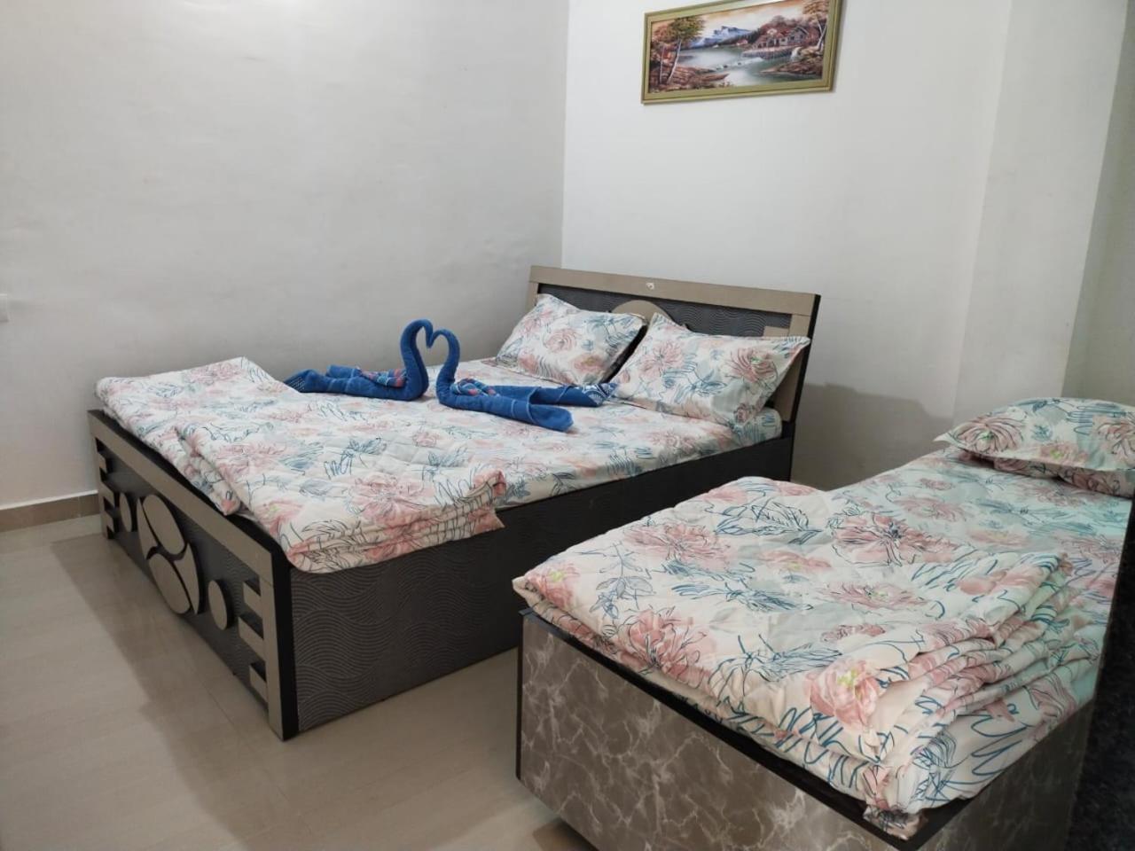 JAI SWAMiNARAYAN DELUX HOMESTAY
