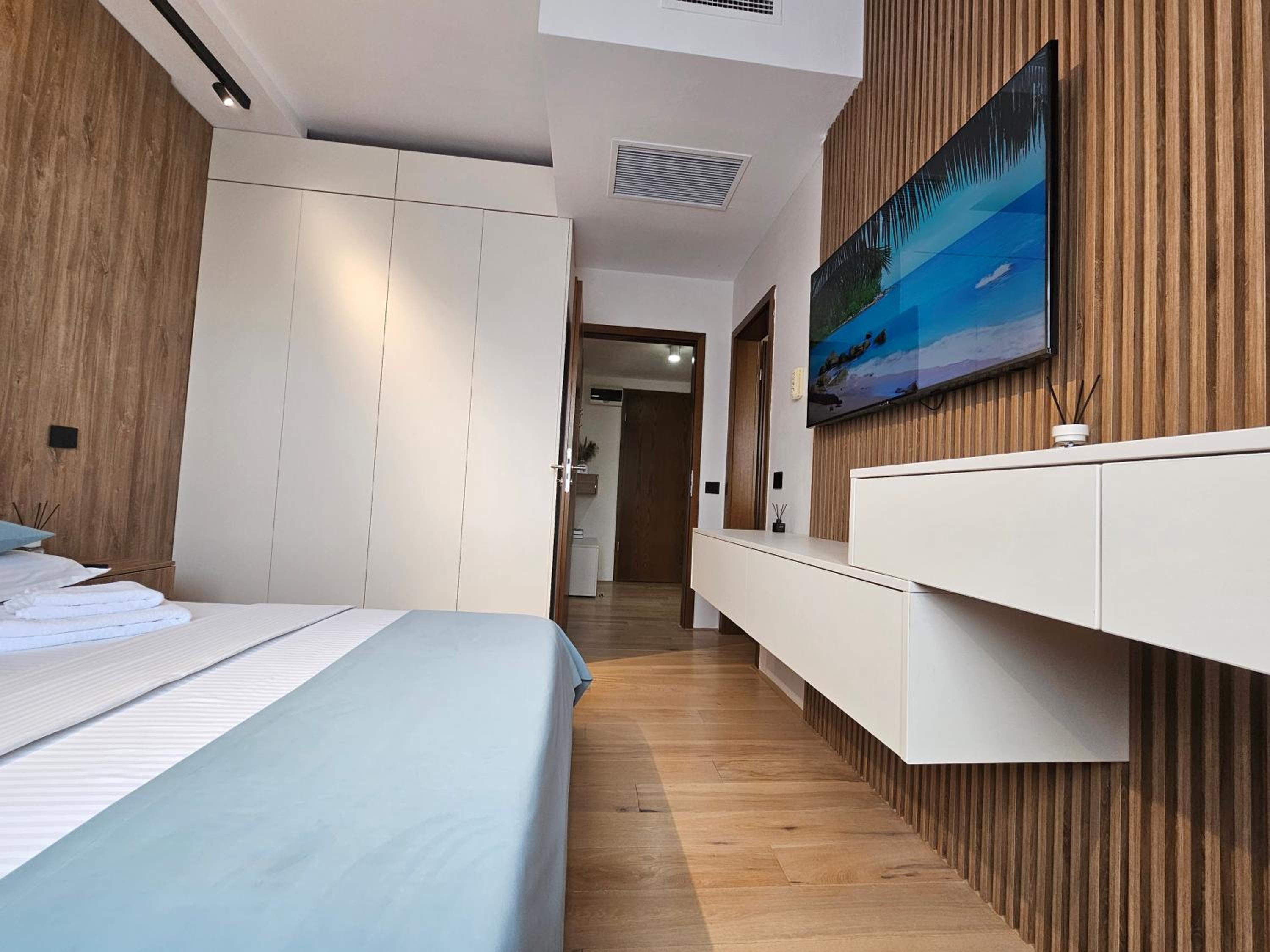 Starshine Spectrum Residence