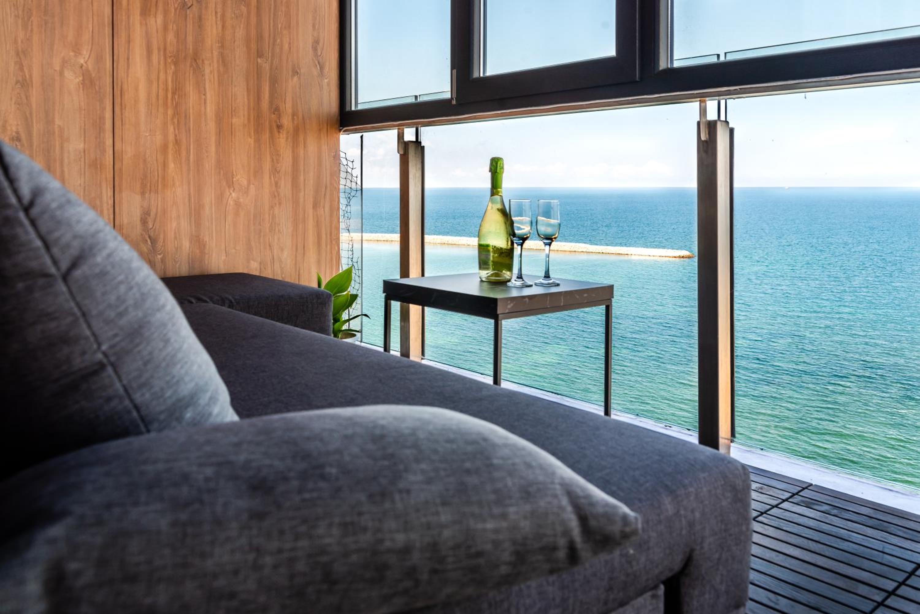 Starshine Spectrum Residence