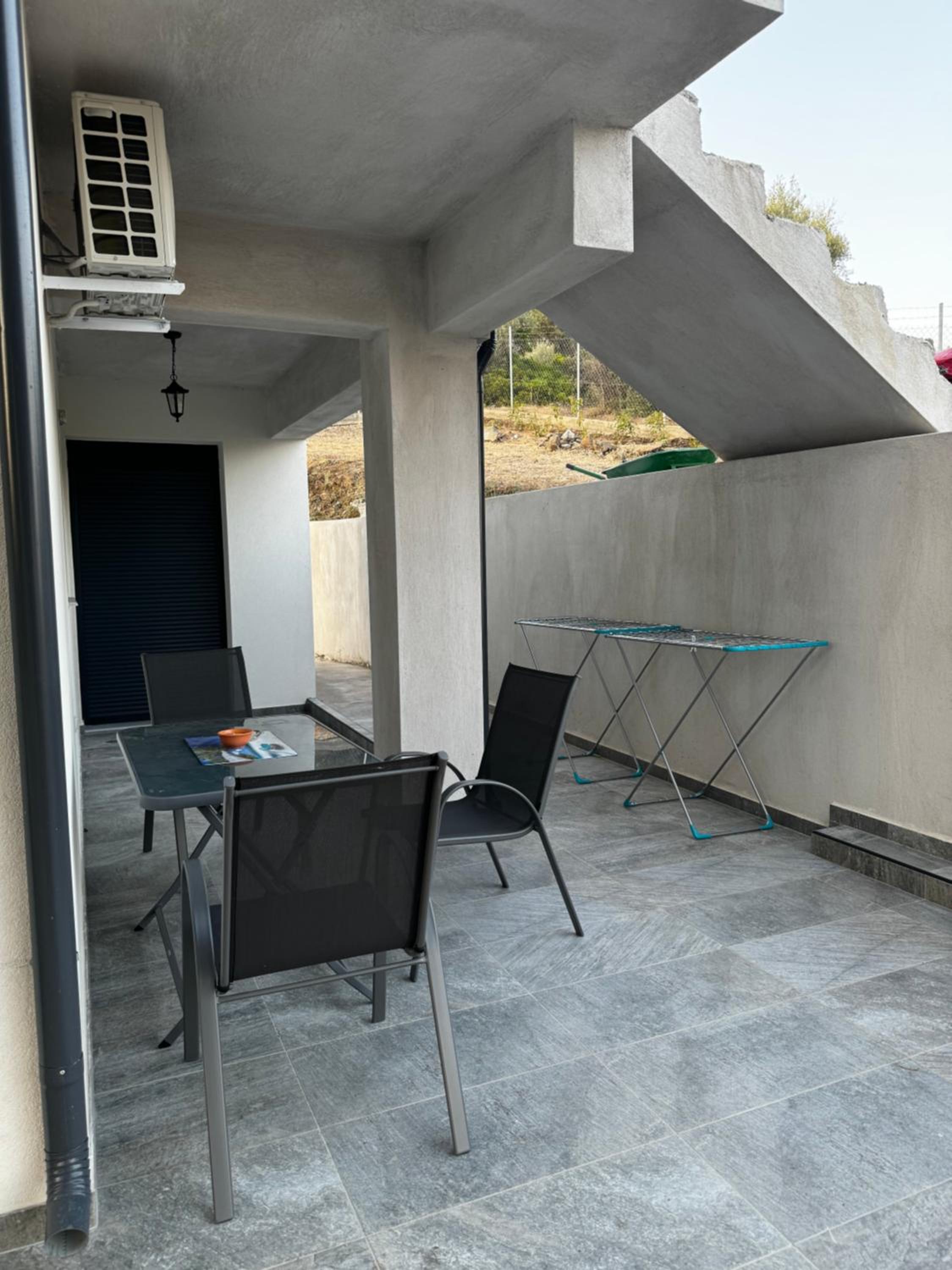 Helen suites