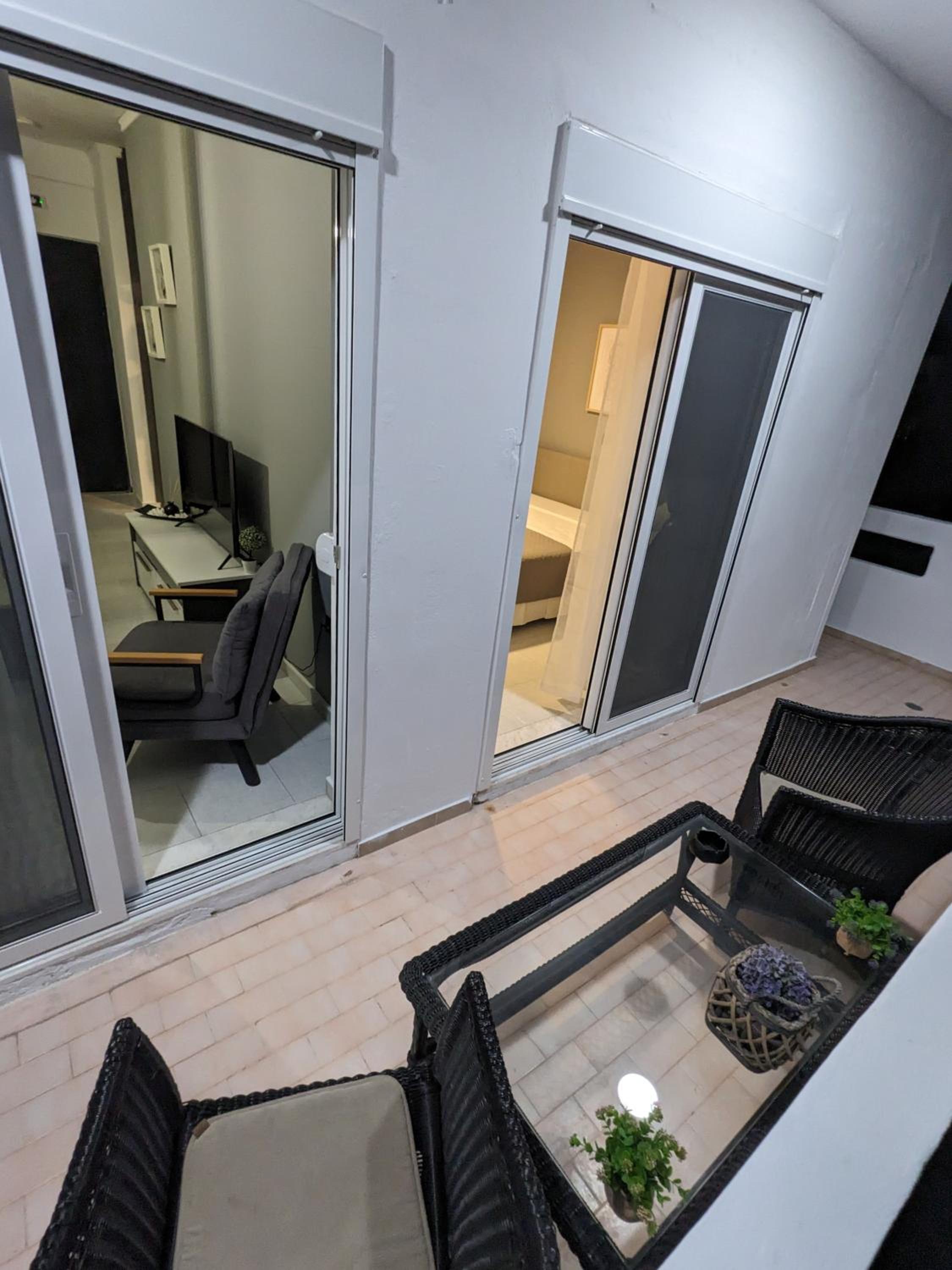 Mini Mansion