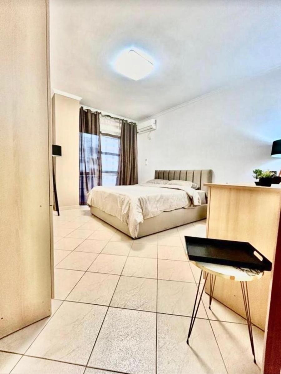 Chrigrey Holiday Apartments & Durres Beach