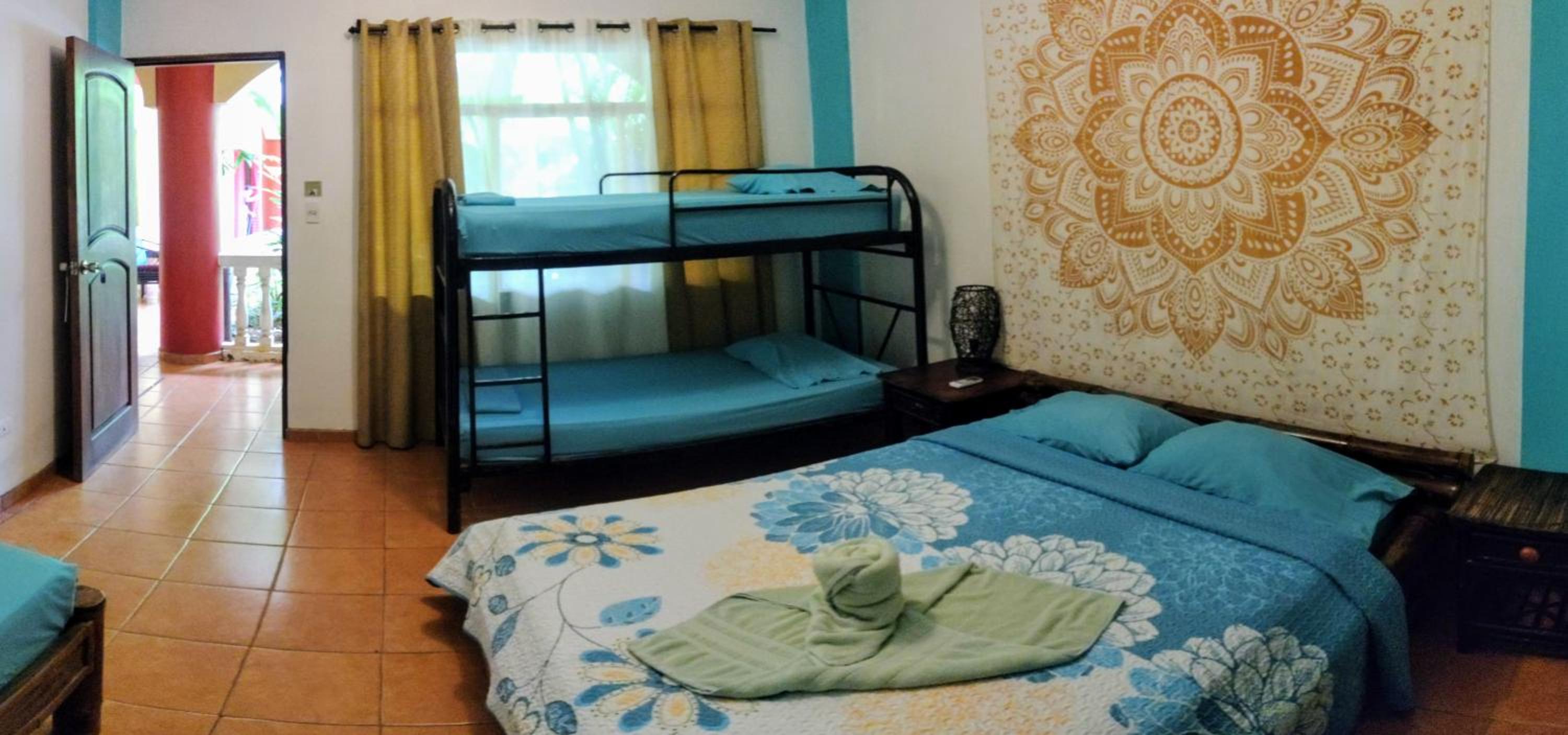 Cool Vibes Beach Hostel 35