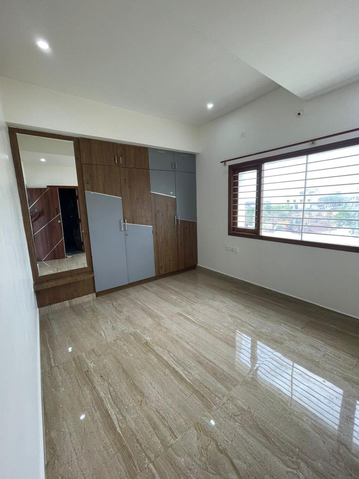 RESIDENCE 267 Service Apartment view 4