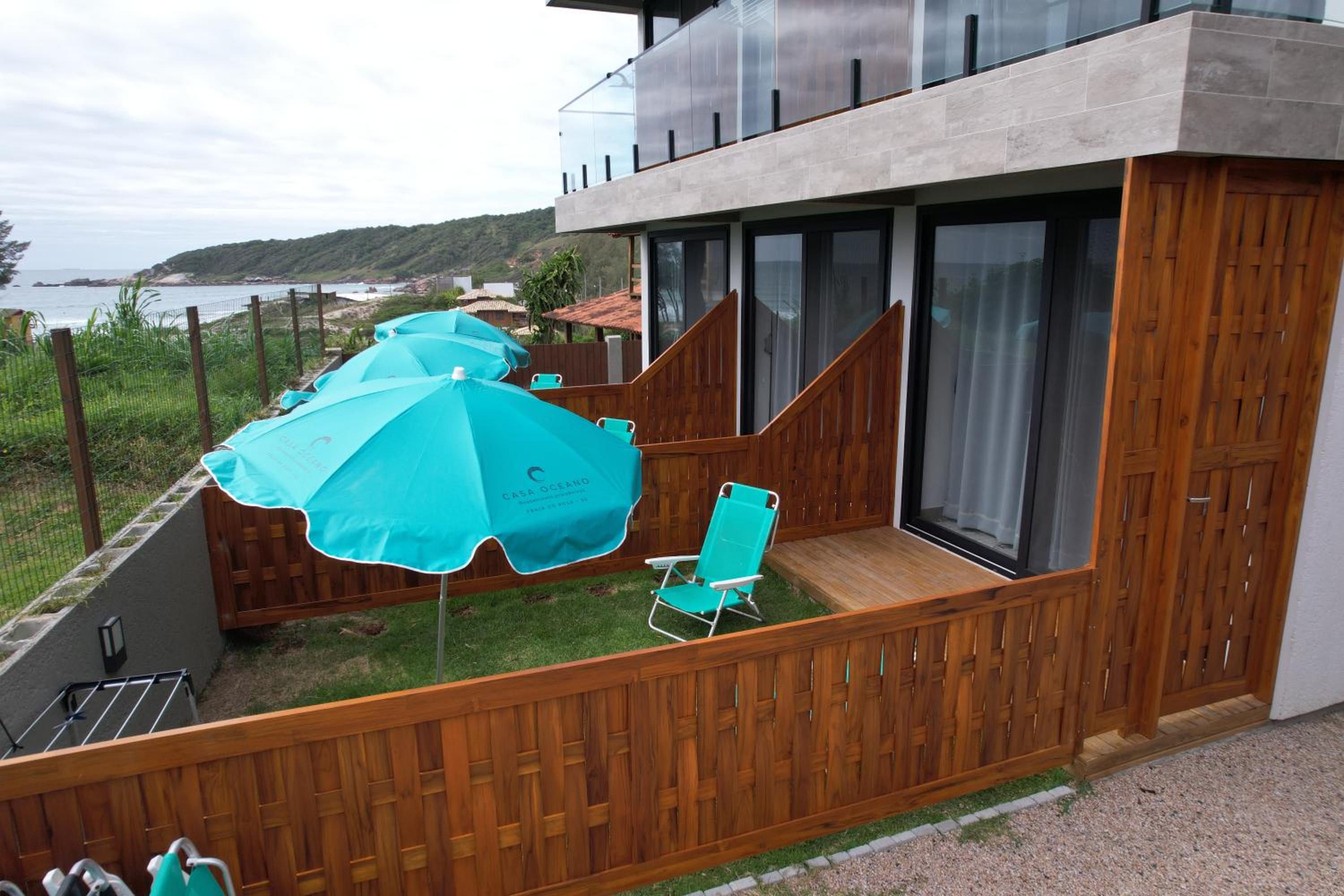 Casa Oceano Praia do Rosa, apartamentos pé na areia, Praia do Rosa