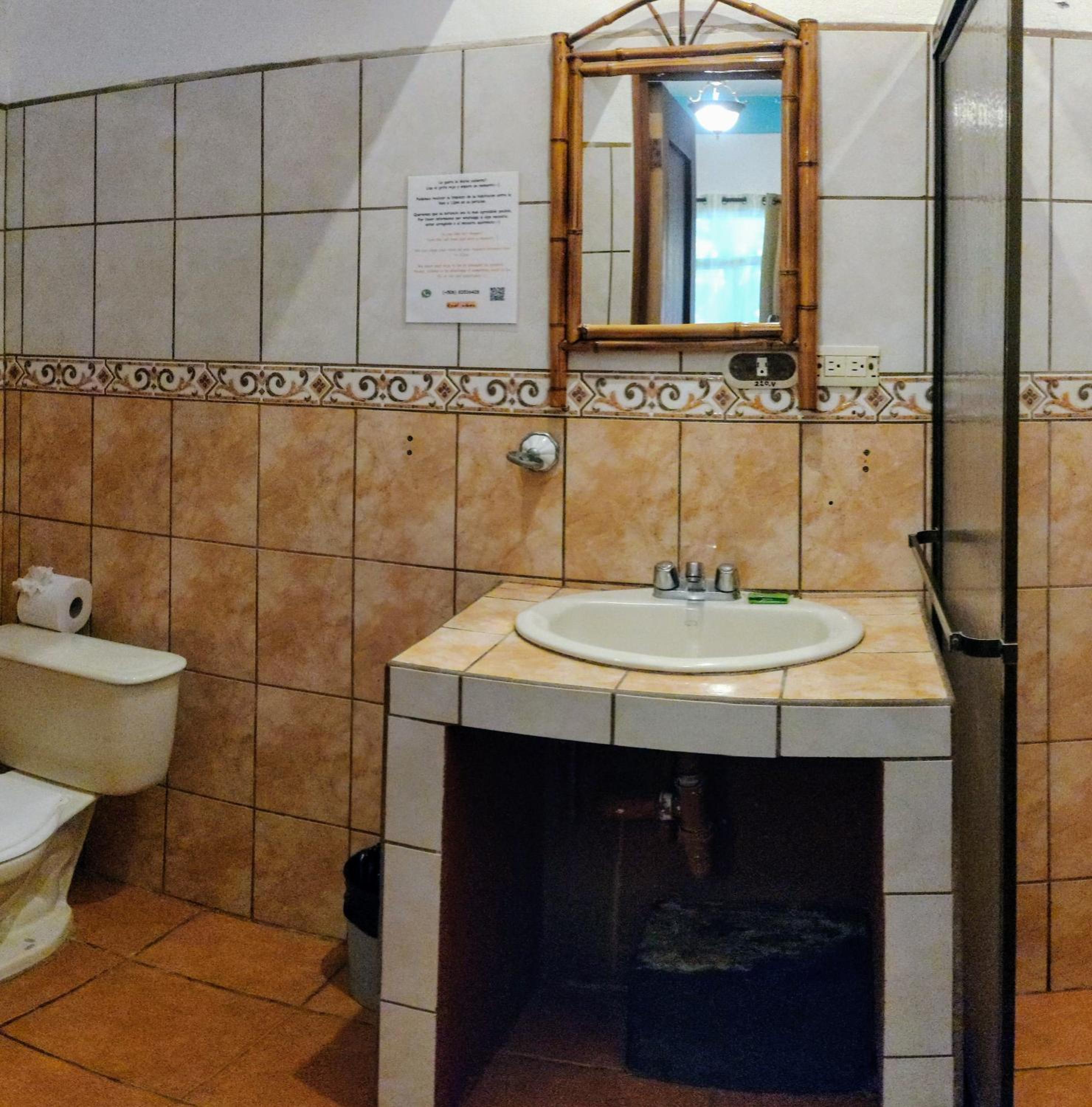 Cool Vibes Beach Hostel 42