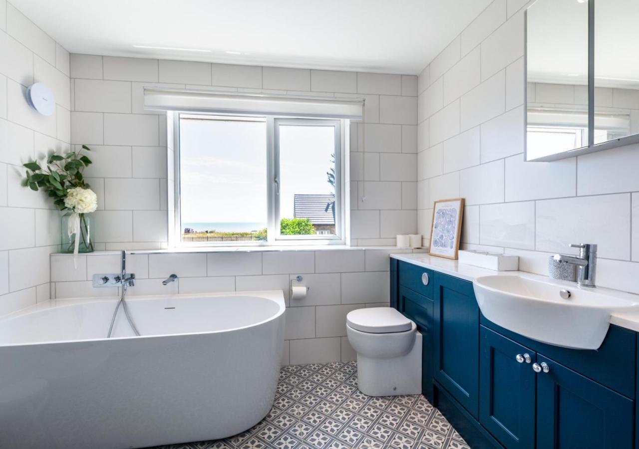 3 Bed in Greatstone oc-ek777