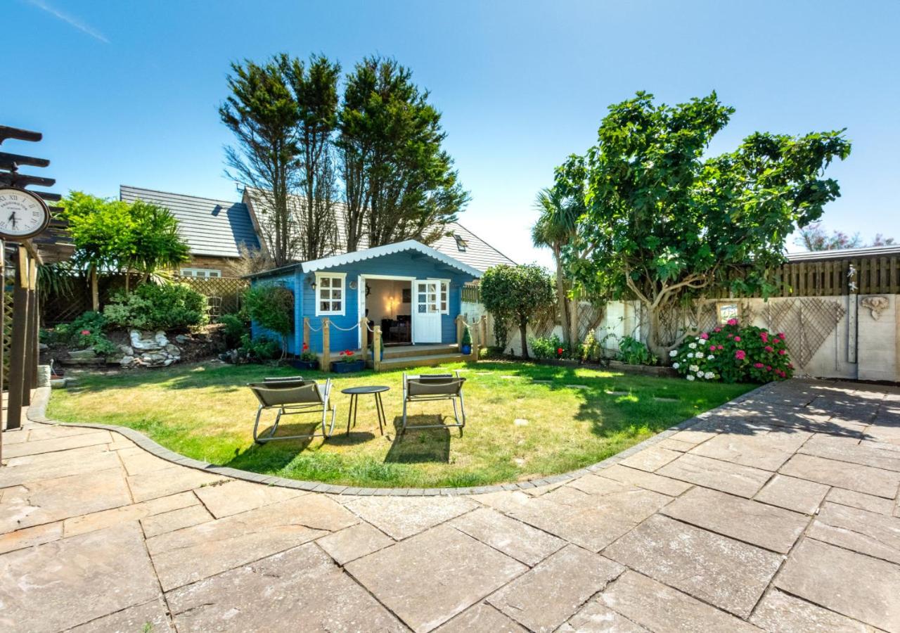 3 Bed in Greatstone oc-ek777