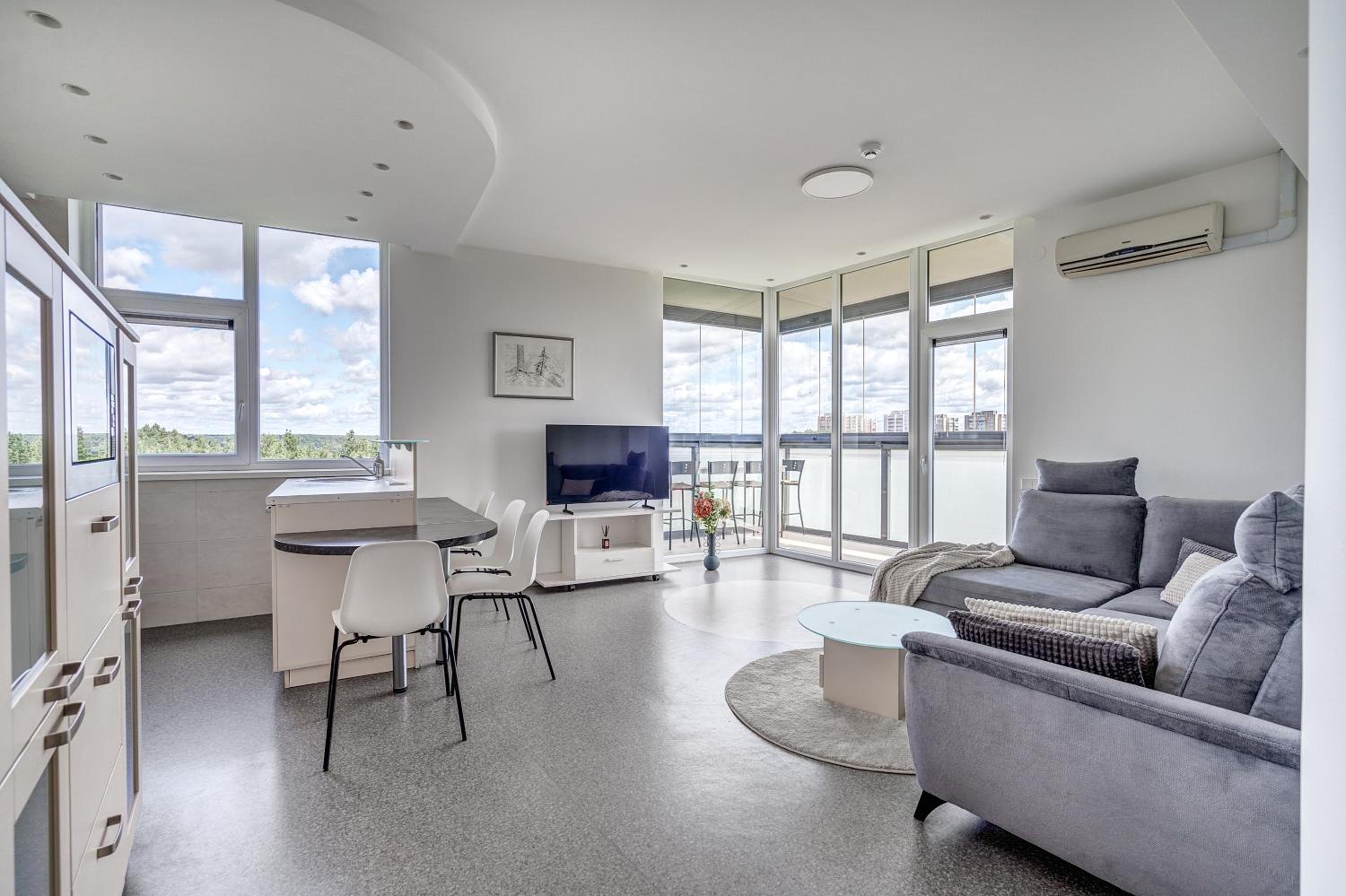 Trinapolio Panorama Apartments by Cityvibe view 3