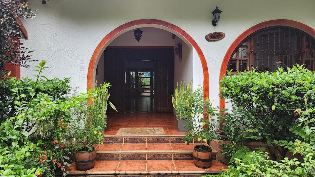 Hacienda Ceci view 3