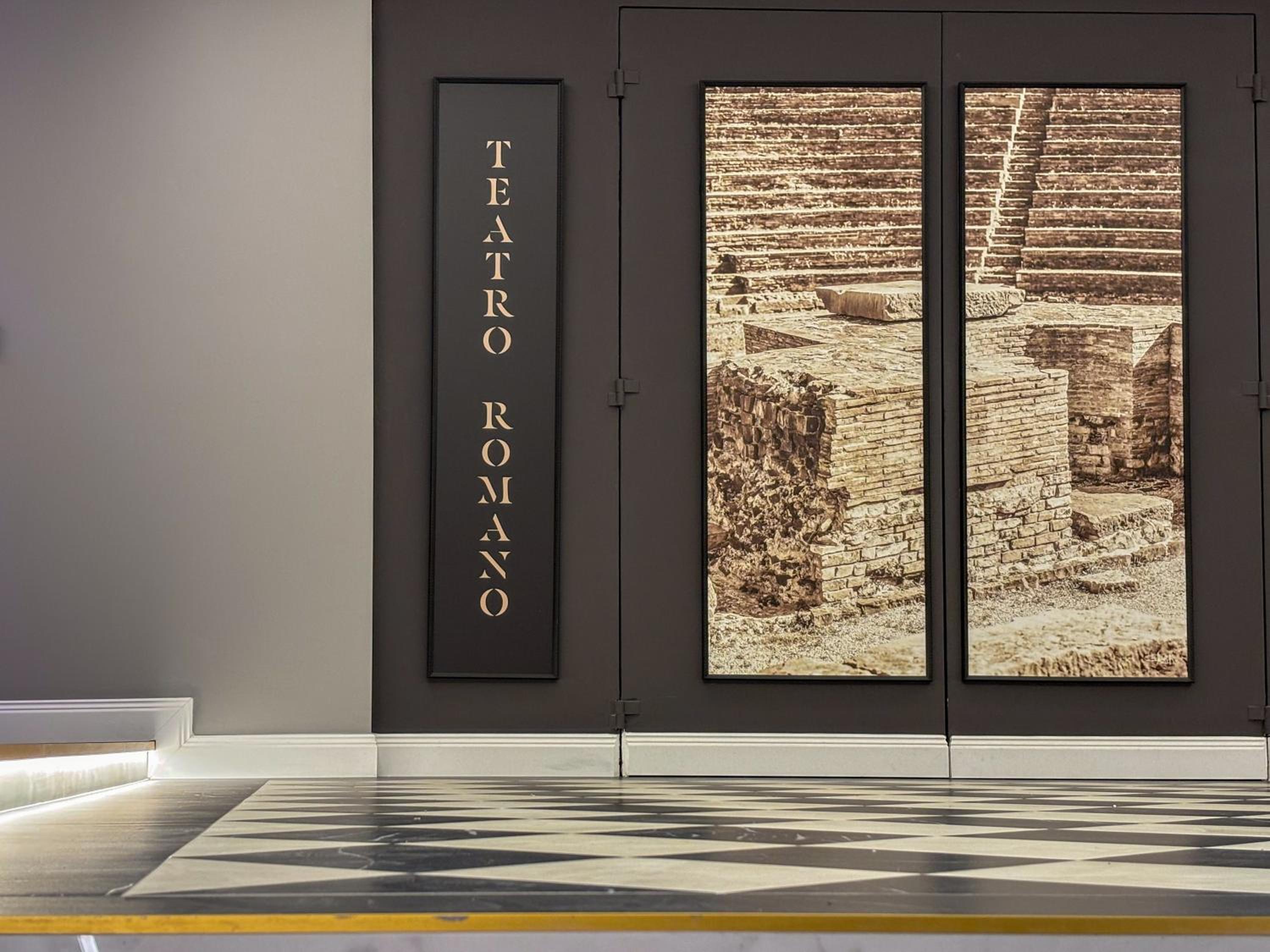 HOMEY I Teatro Romano Apartments