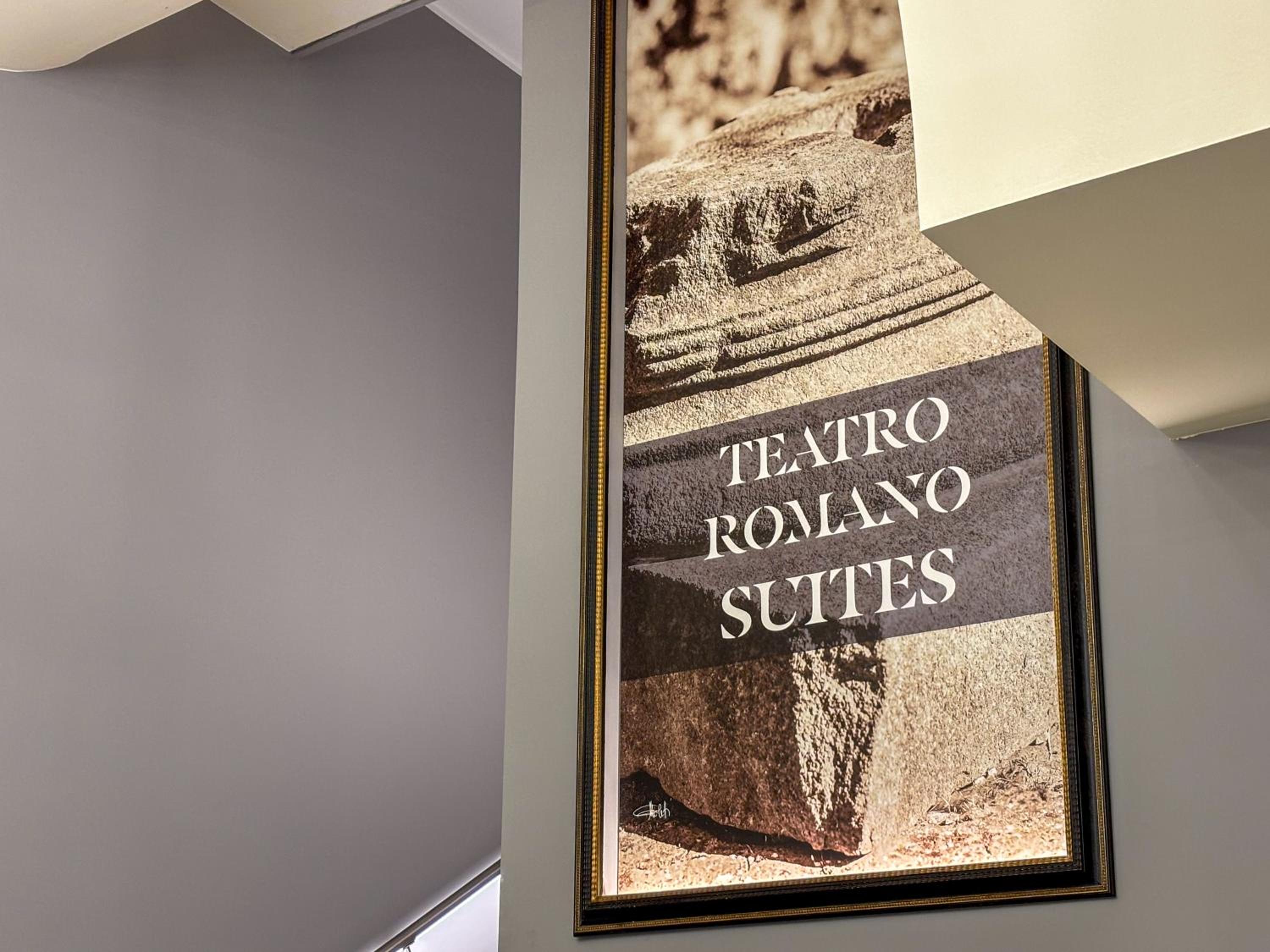 HOMEY I Teatro Romano Apartments