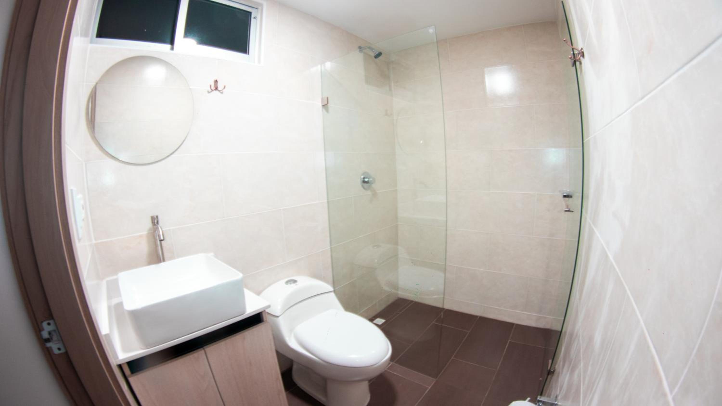 Apartamento en Laureles con piscina y parquedero 802