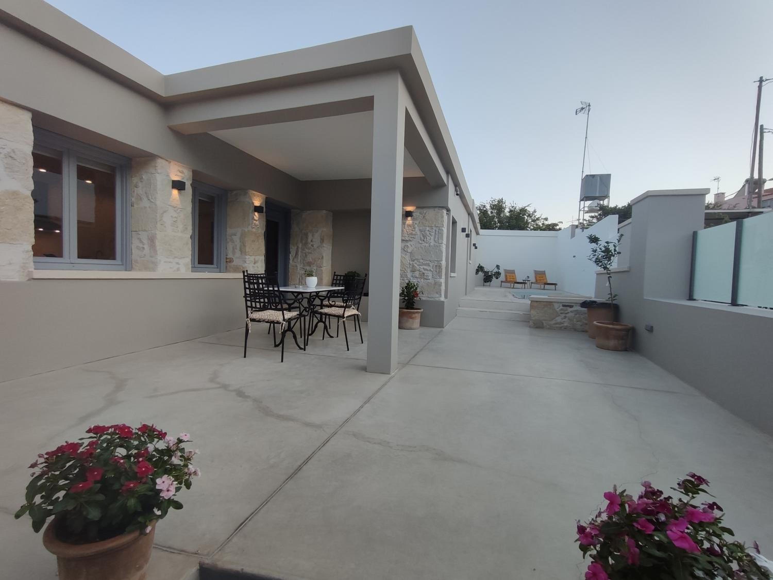 Villa ARGYOPE