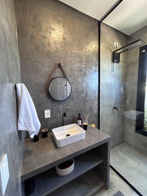 Chalé Amora - com piscina privativa e cozinha completa