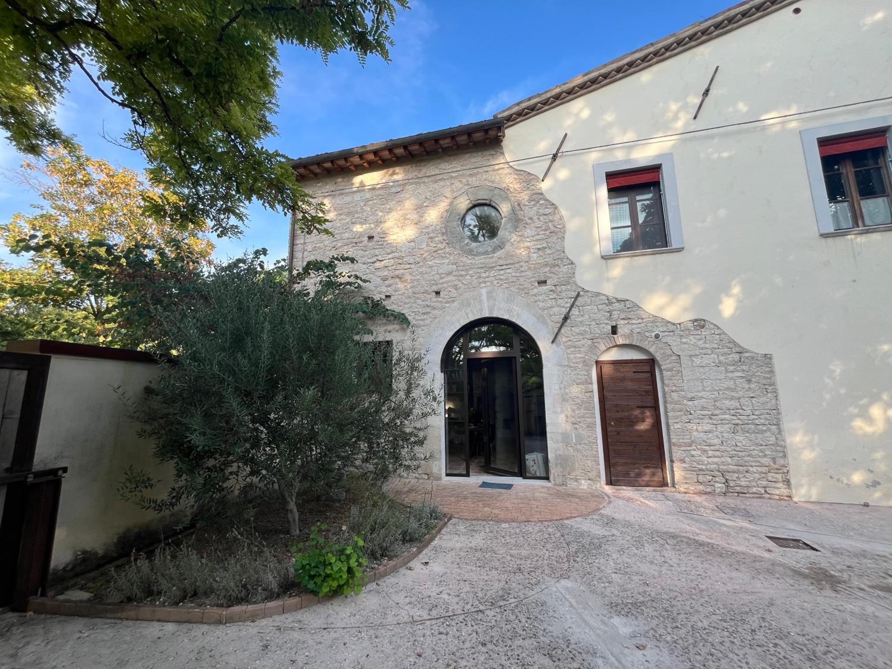 San Pietro Fuori le Mura B&B view 5