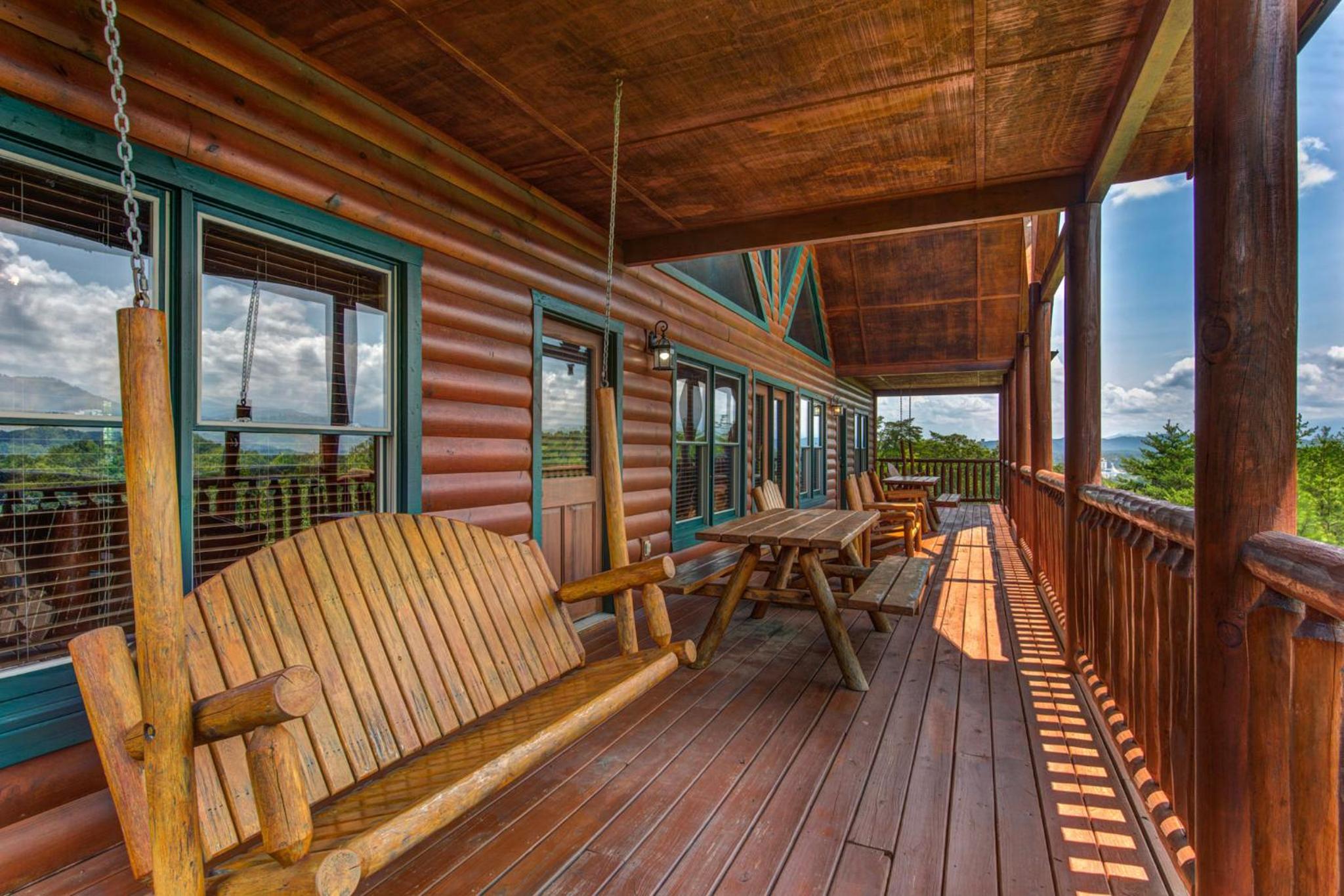 Dancing Bear Lodge by Eden Crest