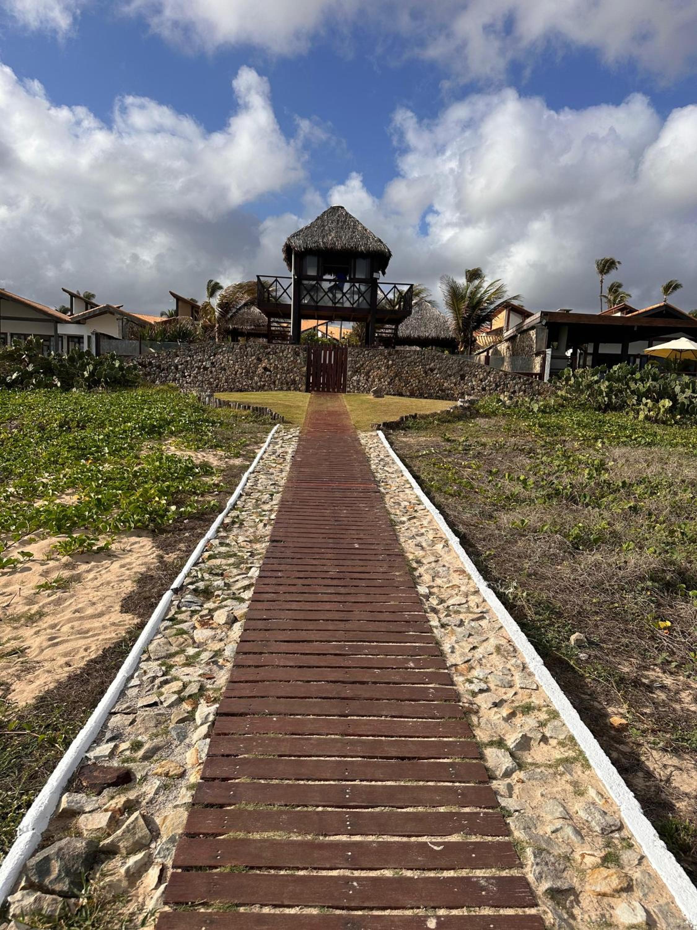 CASA TAÍBA BEACH RESORT PÉ Na AREIA - IMOB TEMPORADA