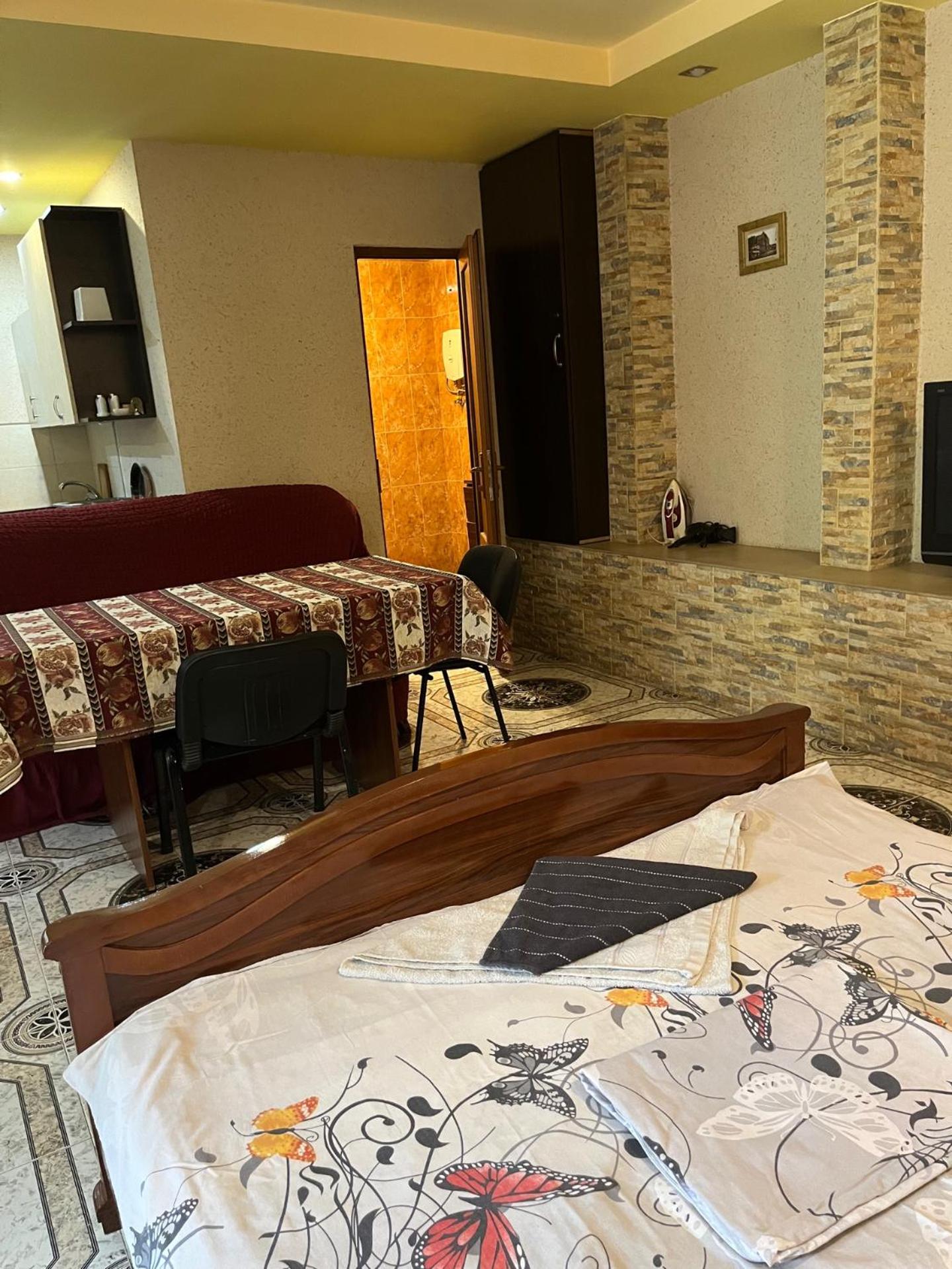 Komitas Avenue Guest House