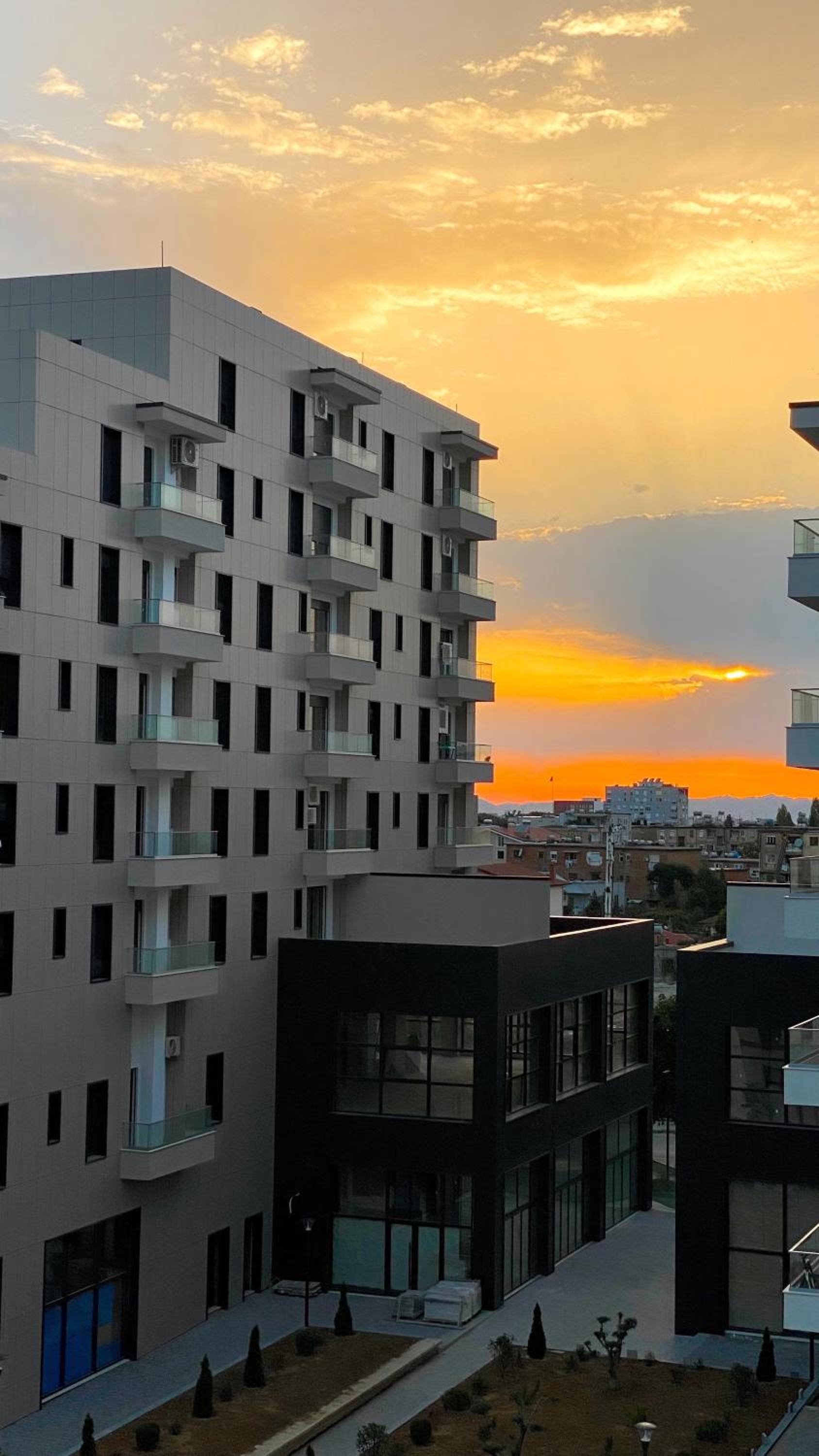 Essy Apartment