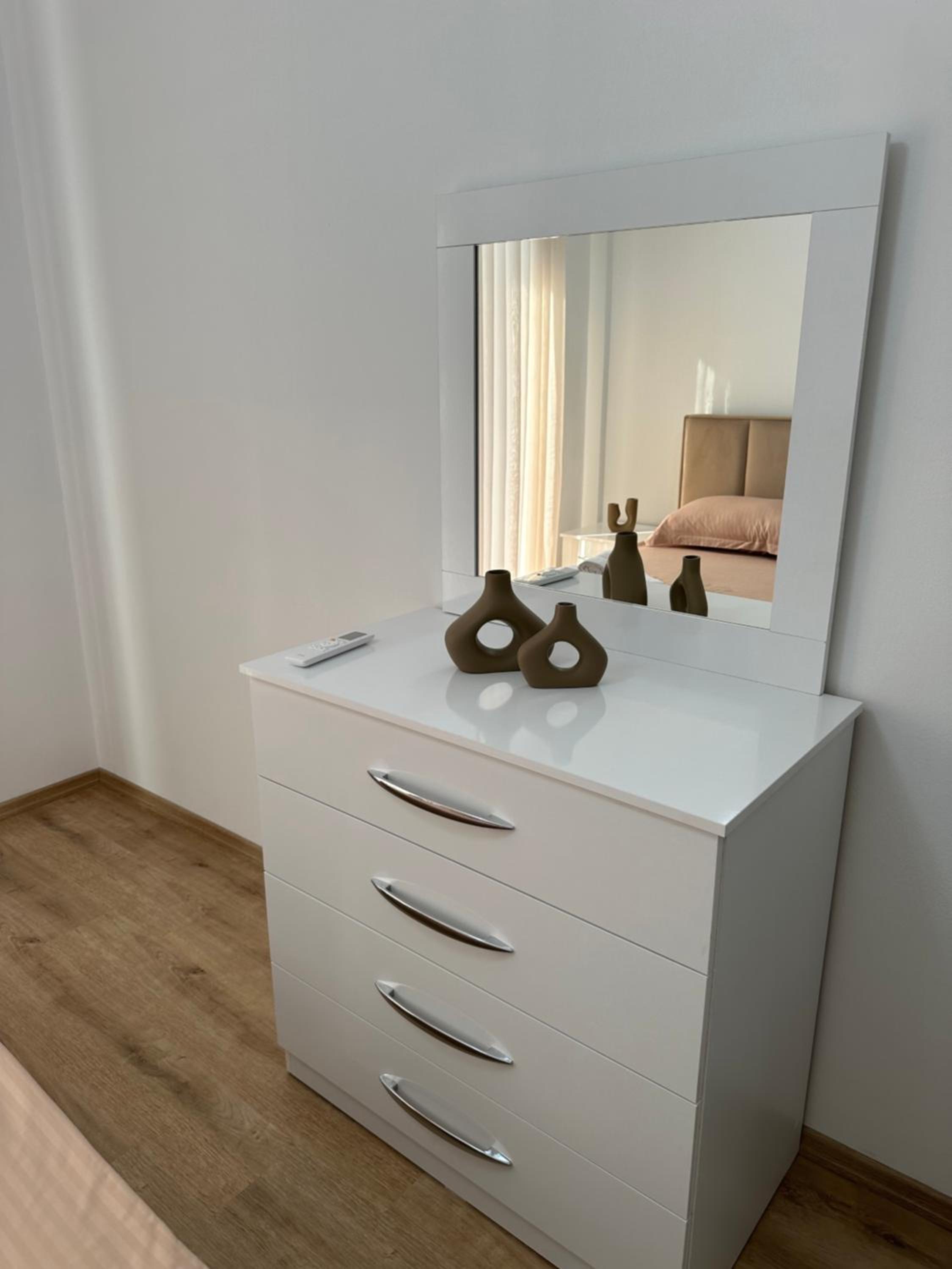 Essy Apartment
