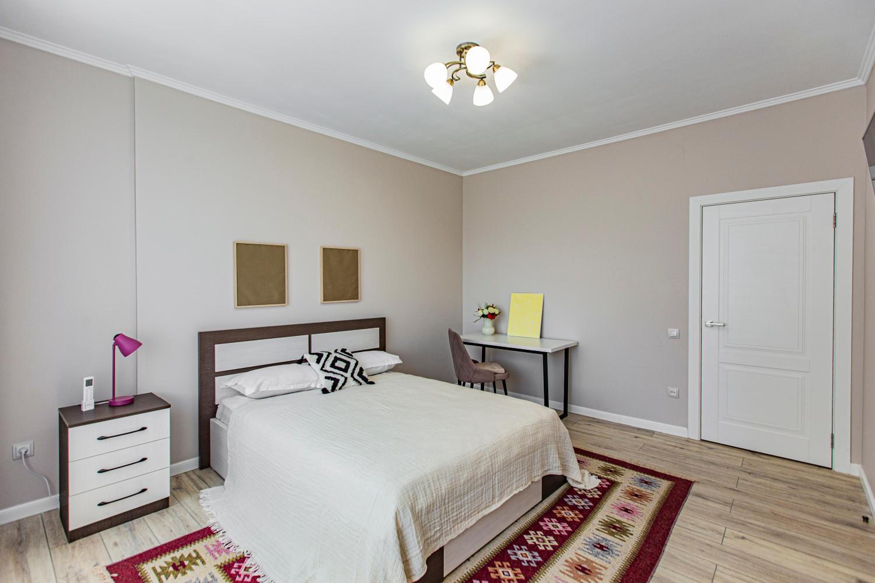 2 ROOM apartment in the CENTER view 5