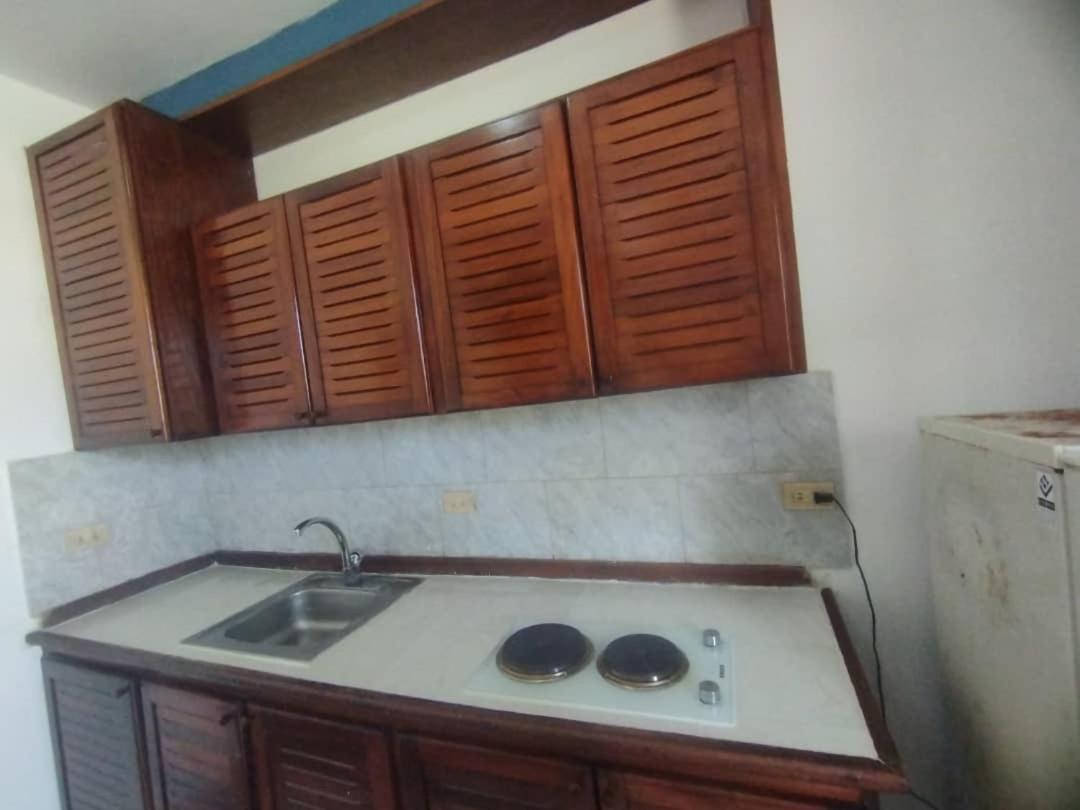 Apartamento Puerta del sol playa el agua 15 view 3