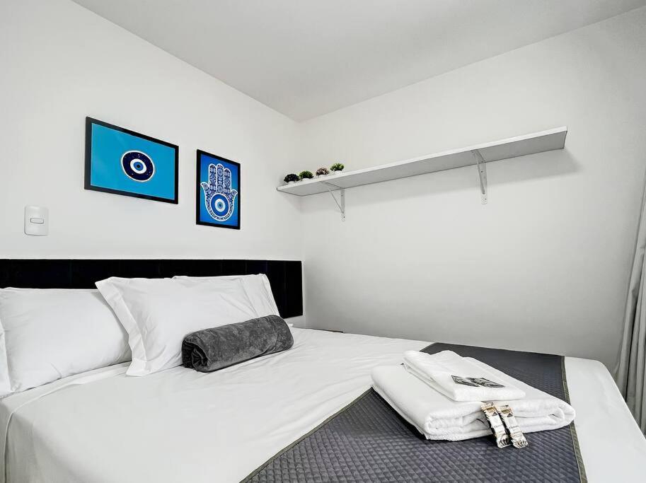 Home Office Duplex AC CGH