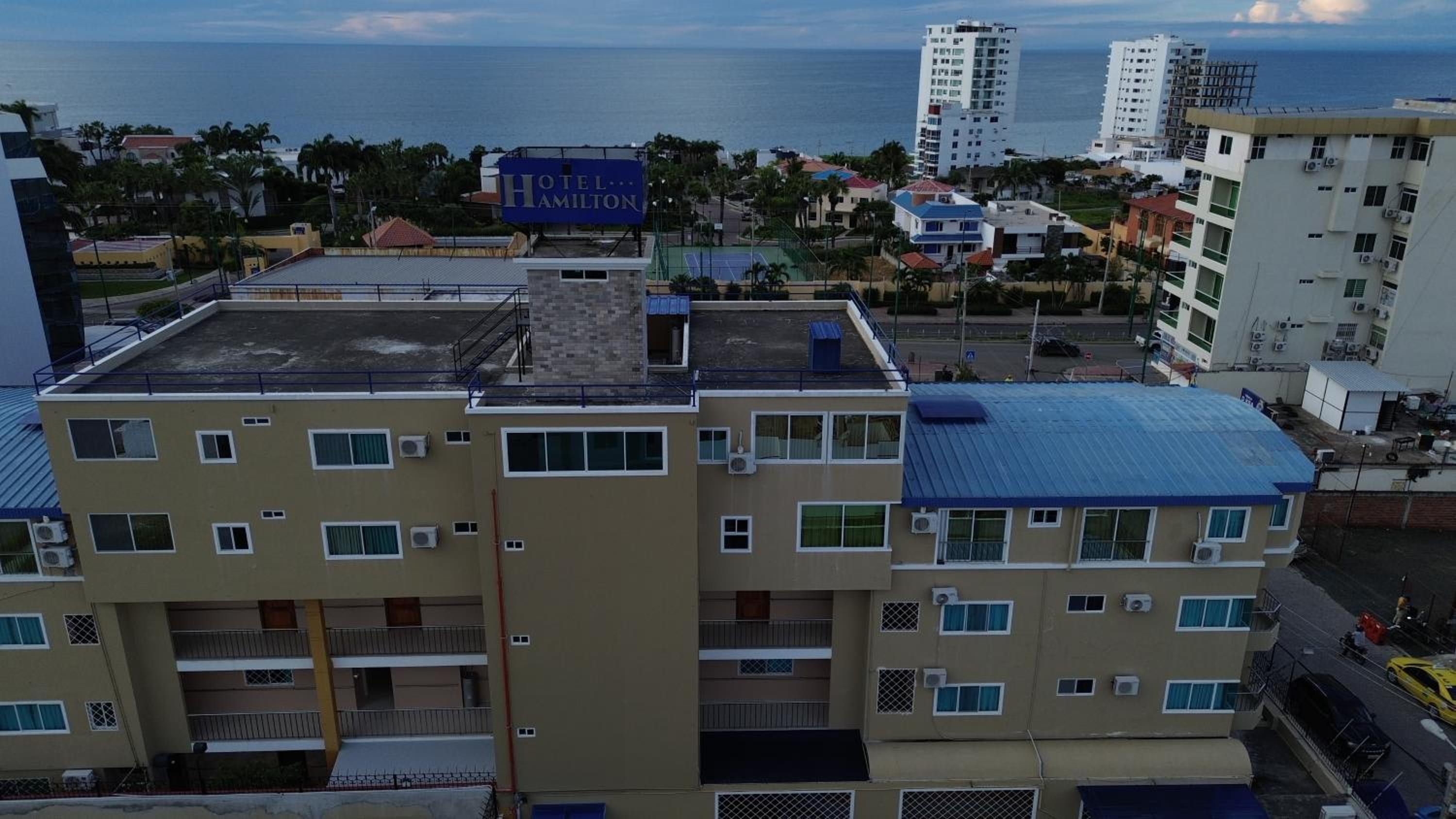 Hotel Apart Hotel Hamilton - Image 1