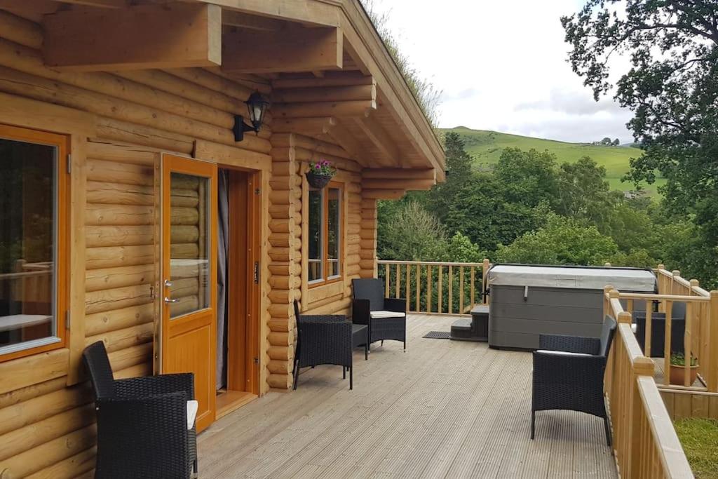 Orchid lodge