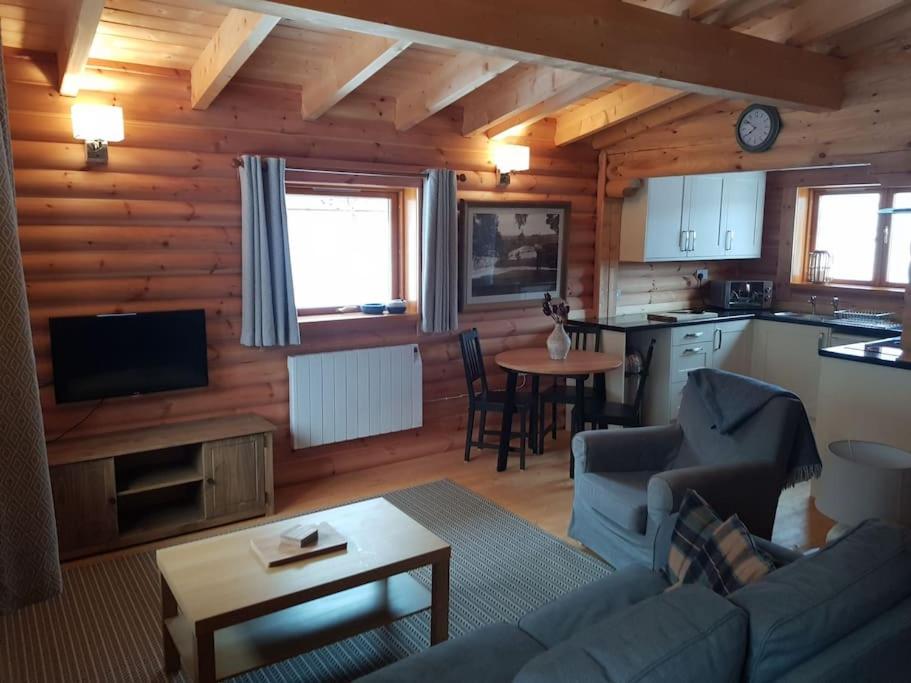 Orchid lodge