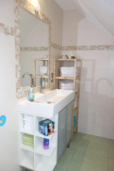 Ferienwohnung im Vogelhaus mit Dachterasse und großem Garten