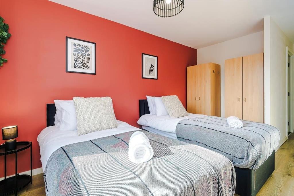 Modern 2BR near Manchester city centre - Free parking garage
