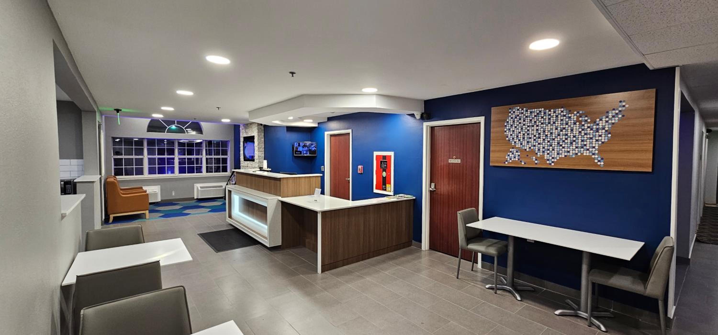 Microtel Inn & Suites by Wyndham Tulsa - Catoosa Route 66